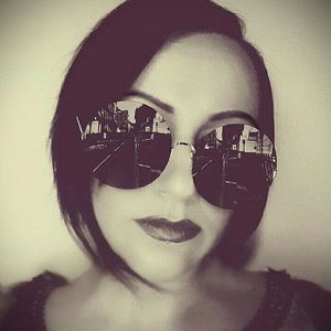 Meet your Posher, Lyndsay